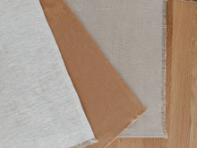 Load image into Gallery viewer, Linen placemats
